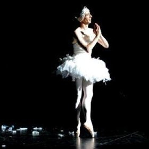 Les Ballet C de la B: Nicht Schlafen Les Ballet C de la B: Nicht Schlafen